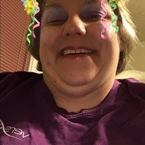 Meet your Posher, Sharon